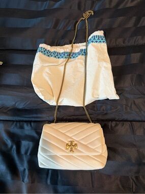 Tory Burch Cream Quilted Chain Crossbody with Gold Logo Mini